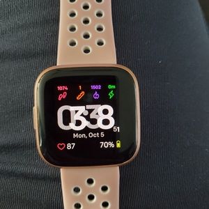 Fitbit Versa 2